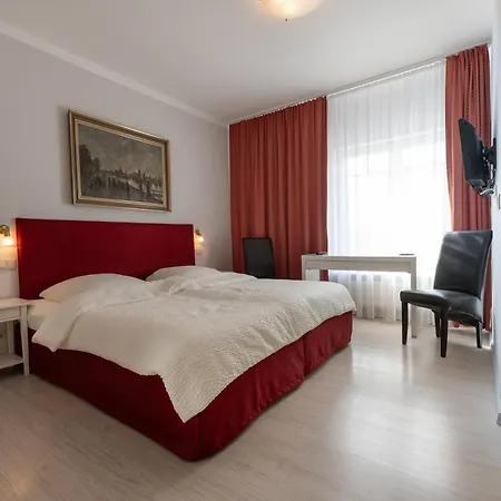 Niebüller Hof Hotel 3*