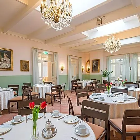 Niebueller Hof 3*
