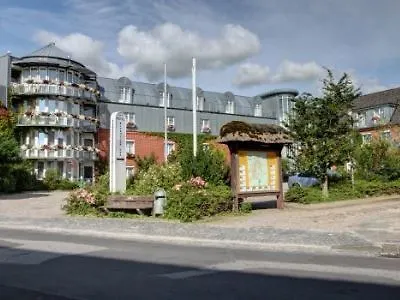 Niebueller Hof Отель 3*